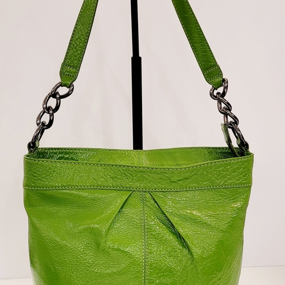 HOBO International Lime Green Patent Leathet - Picture 3 of 9